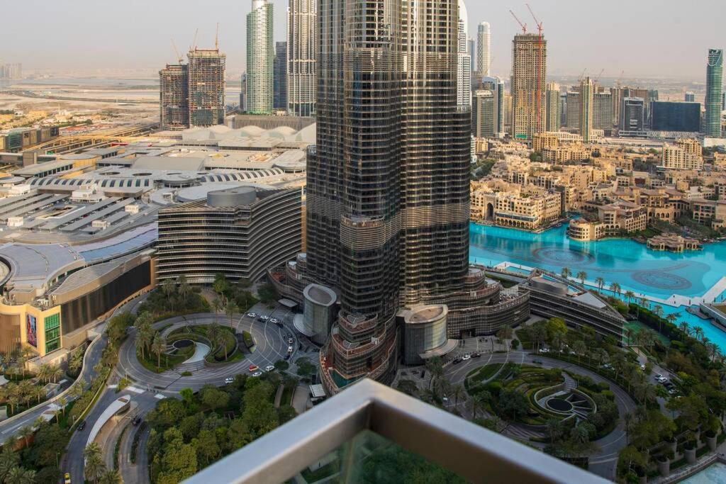 First Class 3Br With Full Burj Khalifa And Fountain View Dubai Exterior foto