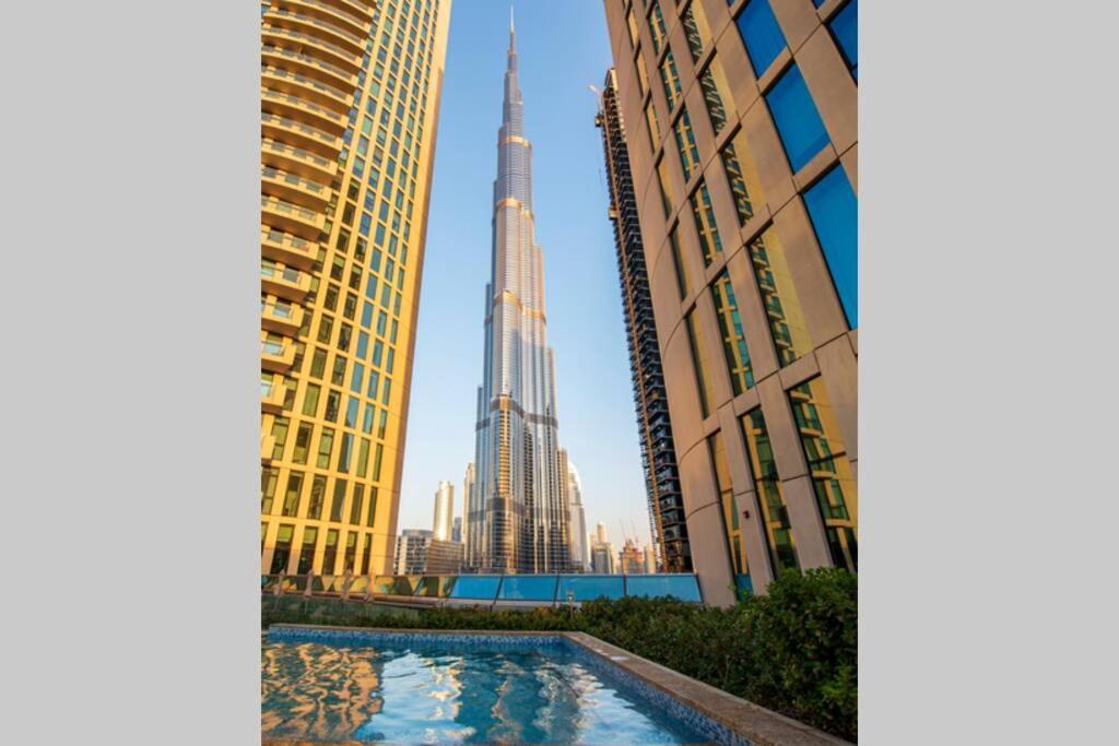 First Class 3Br With Full Burj Khalifa And Fountain View Dubai Exterior foto
